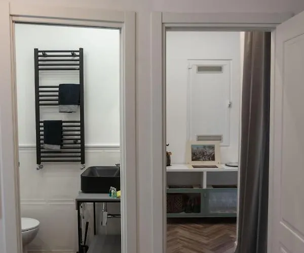 Casa Matteo53, Termini * 罗马